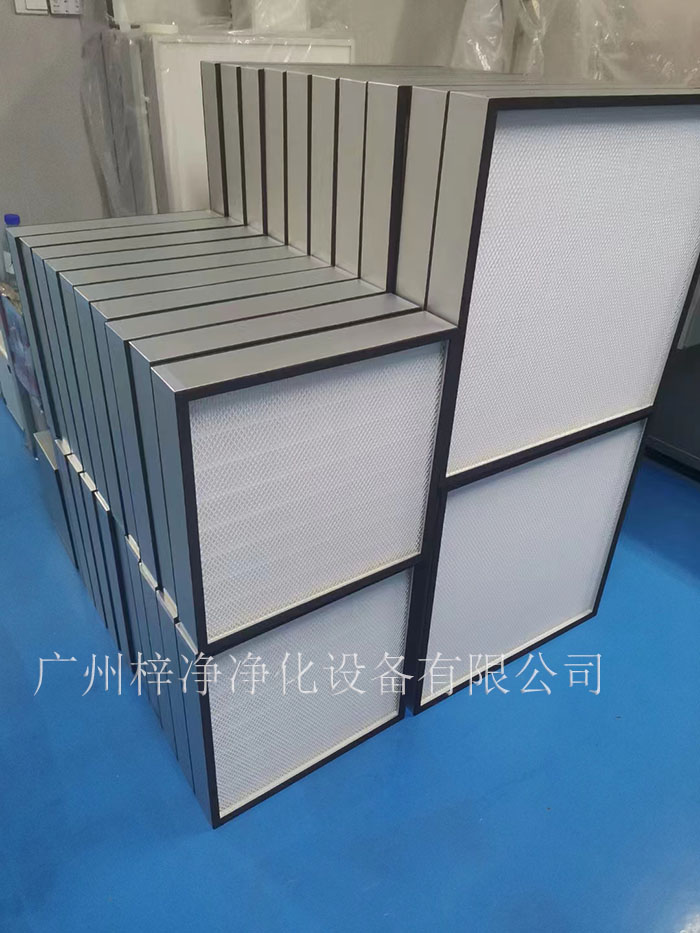 无隔板高效过滤器产品图 有隔板高效过滤器与无隔板高效过滤器的差异分析