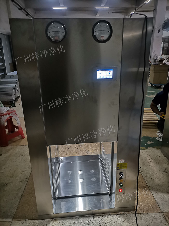 层流传递窗的压差控制是指通过调节室内外的压差 层流传递窗压差控制的分析和探讨